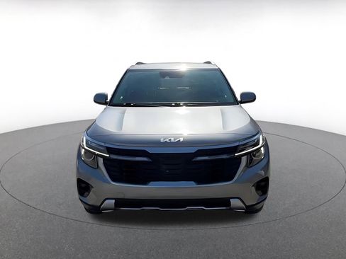 Used 2025 Kia Seltos S image 5