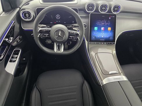 New 2026 Mercedes-Benz GLC 43 AMG 4MATIC image 10