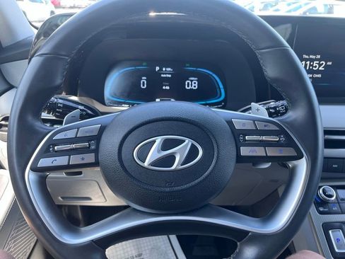 Used 2025 Hyundai Palisade SEL FWD image 12