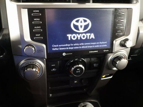 Used 2020 Toyota 4Runner SR5 Premium image 18