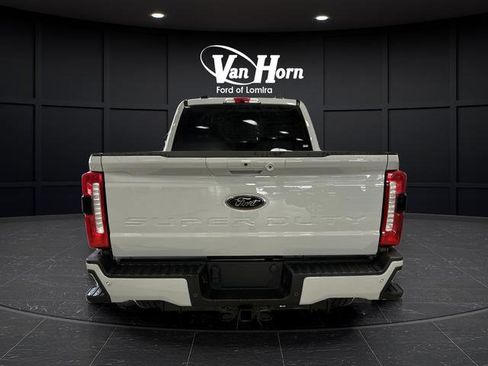 New 2026 Ford F250 XLT w/ XLT Premium Package AWD/4WD image 13