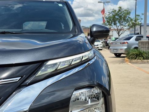 Used 2025 Mitsubishi Outlander SE AWD/4WD image 10