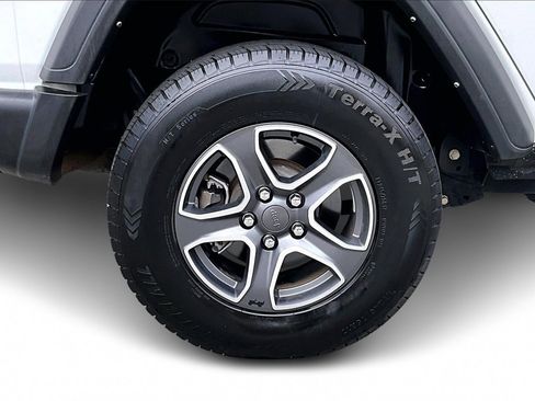 Used 2021 Jeep Wrangler Unlimited Sport image 33