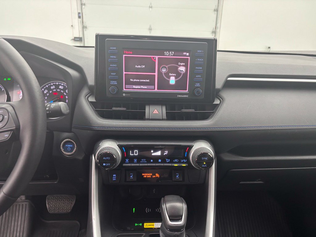 Used 2022 Toyota RAV4 SE w/ SE Grade Weather Package AWD/4WD image 27