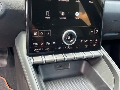 New 2026 GMC Terrain AT4 w/ Convenience Package III AWD/4WD image 28