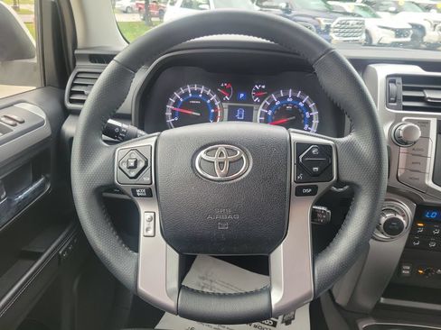 Used 2018 Toyota 4Runner Limited RWD image 29