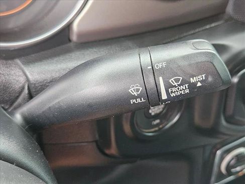 Used 2018 Jeep Wrangler Unlimited Sport AWD/4WD image 16