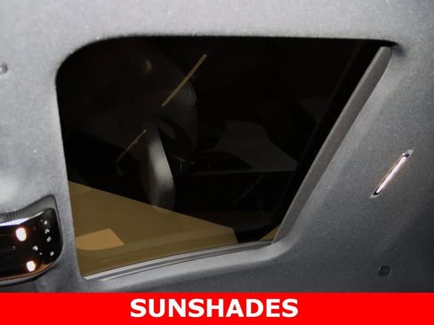 Used 2025 Mercedes-Benz GLC 300 4MATIC Coupe image 16