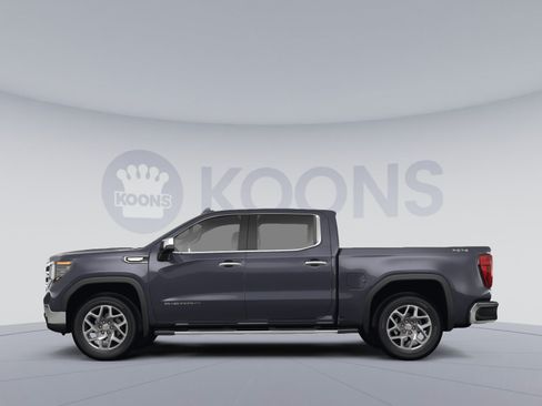 Used 2025 GMC Sierra 1500 SLT AWD/4WD image 2