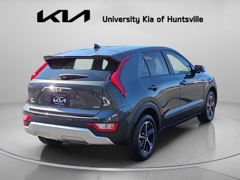 New 2026 Kia Niro LX FWD image 3