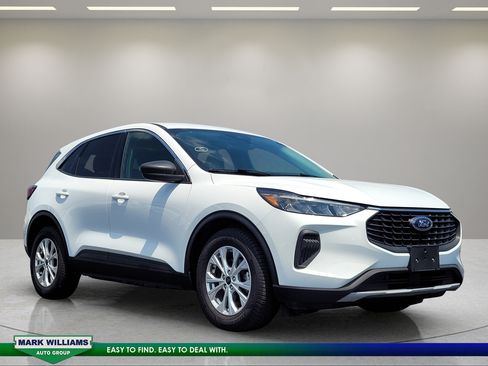 Used 2023 Ford Escape Active FWD image 1