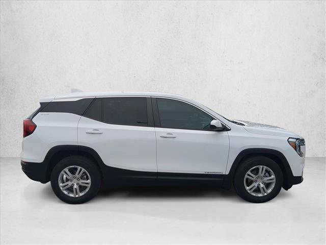 Used 2023 GMC Terrain SLE FWD image 4