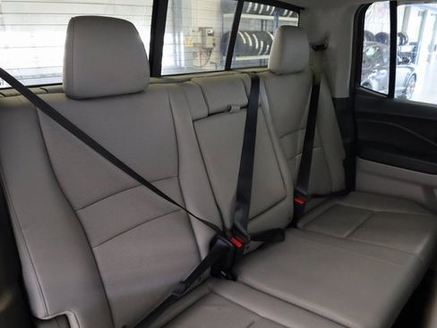 Used 2017 Honda Ridgeline RTL-E image 31