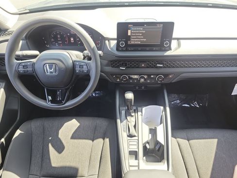 Certified 2023 Honda Accord EX image 10