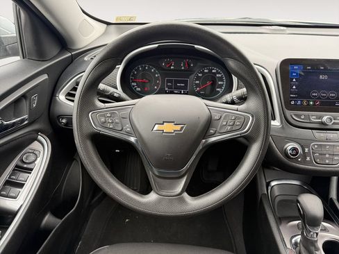 Used 2024 Chevrolet Malibu LT FWD image 12