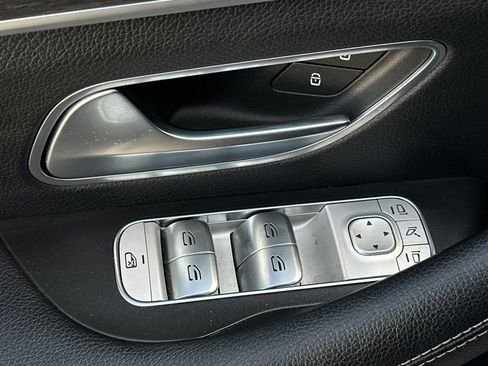 Certified 2022 Mercedes-Benz GLS 450 4MATIC image 25