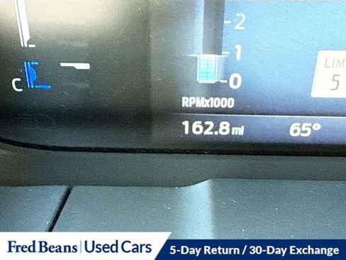 Used 2025 Ford Maverick Lobo AWD/4WD image 17