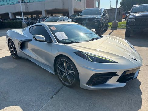 Used 2021 Chevrolet Corvette Stingray Premium Cpe w/ 3LT RWD image 6