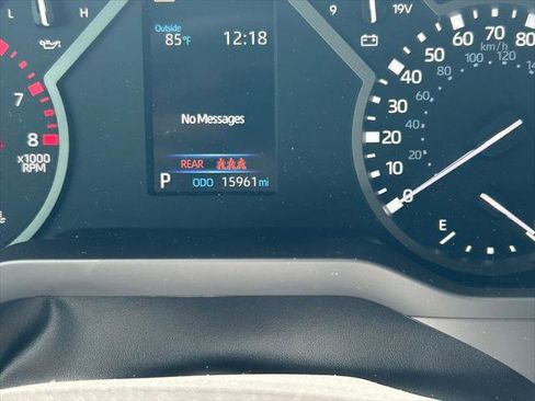 Certified 2025 Toyota Tundra SR5 w/ SR5 Premium Package AWD/4WD image 36