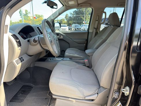Used 2020 Nissan Frontier SV AWD/4WD image 20