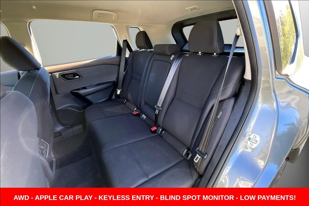Used 2023 Nissan Rogue S AWD/4WD image 20