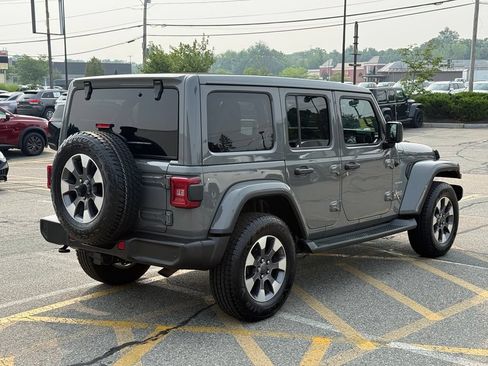 Used 2021 Jeep Wrangler Unlimited Sahara w/ Uconnect 4C Nav & Sound Group AWD/4WD image 6