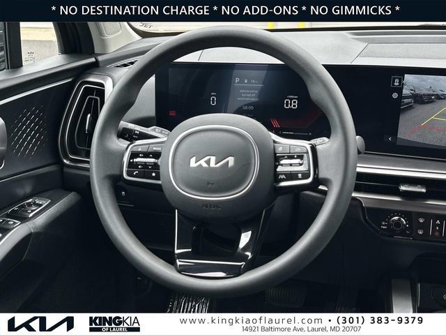 Used 2024 Kia Sorento LX FWD image 8
