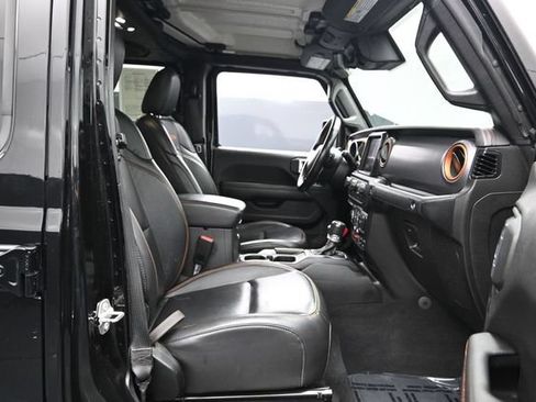 Used 2021 Jeep Gladiator Mojave AWD/4WD image 23