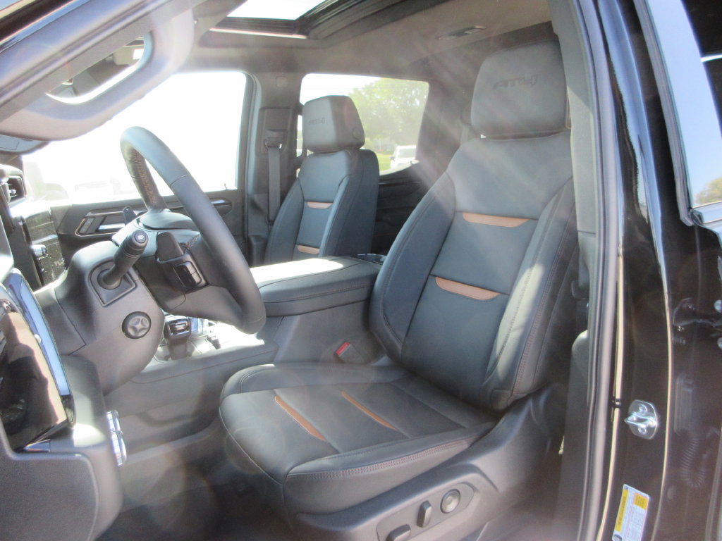 New 2026 GMC Sierra 1500 AT4 w/ AT4 Premium Package AWD/4WD image 12