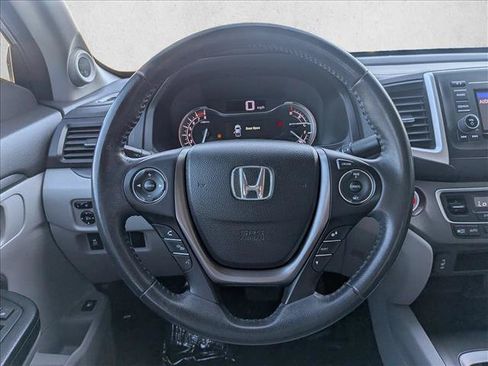 Used 2017 Honda Ridgeline RTL image 14