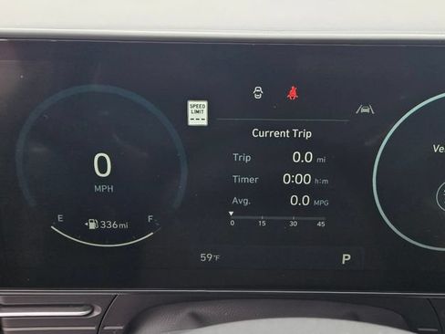 Used 2024 Hyundai Kona Limited AWD/4WD image 10