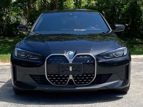 Used 2023 BMW i4 eDrive40 w/ Premium Package RWD image 3