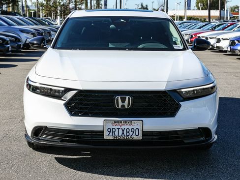 Used 2025 Honda Accord SE image 2