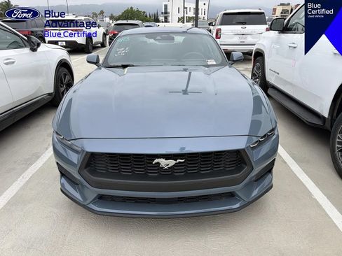 Used 2024 Ford Mustang Coupe RWD image 4