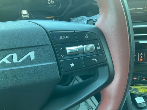 Used 2026 Kia Sportage SX FWD image 20