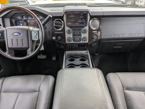 Used 2016 Ford F450 Platinum image 12