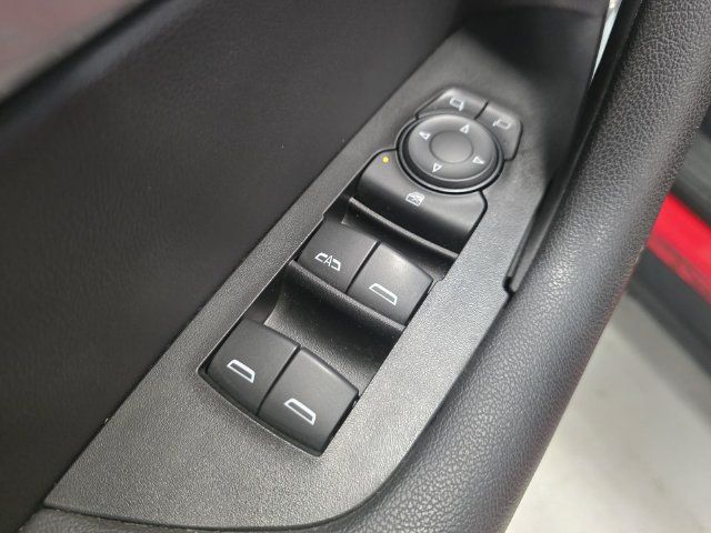Used 2019 Chevrolet Blazer LT FWD image 26