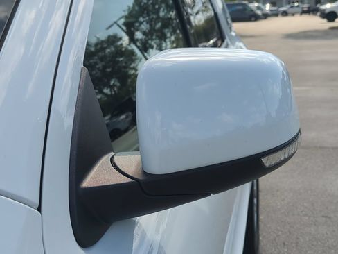 Used 2022 Dodge Durango GT RWD image 13