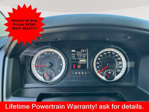 Used 2024 RAM 1500 Classic SLT AWD/4WD image 16