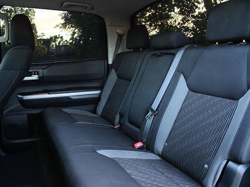 Used 2014 Toyota Tundra SR5 w/ SR5 Upgrade Package RWD image 10