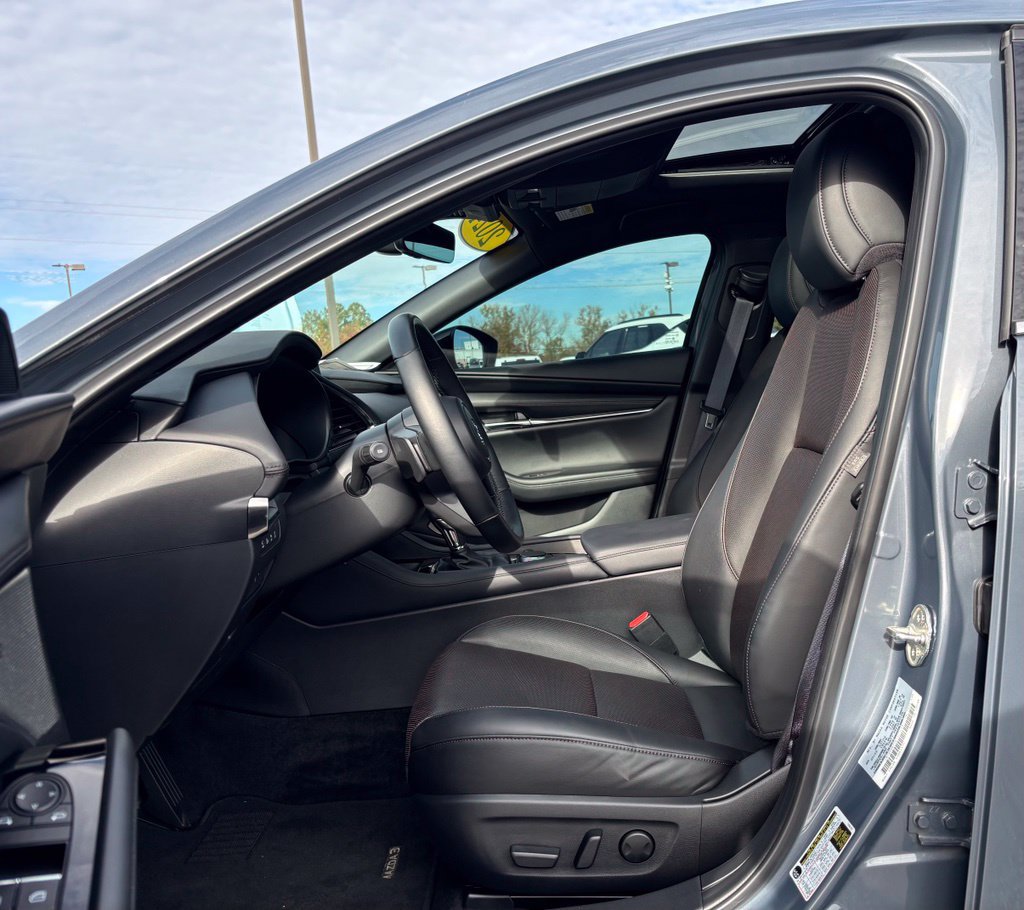 Used 2024 MAZDA MAZDA3 Hatchback w/Premium Plus Pkg AWD/4WD image 14