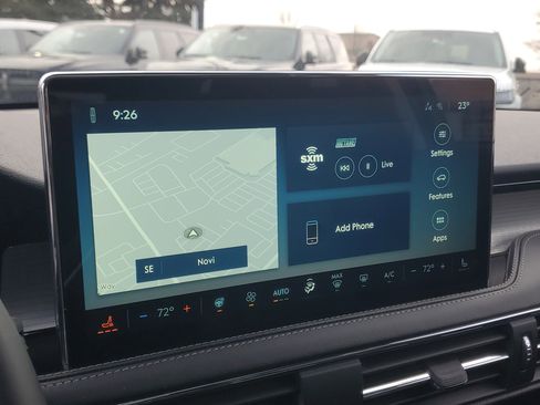 New 2026 Lincoln Corsair Premiere image 20