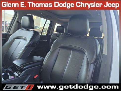 Used 2022 Jeep Grand Cherokee Limited 4xe image 22