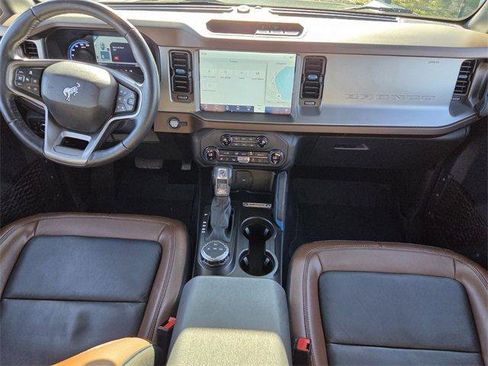 Used 2023 Ford Bronco Outer Banks image 12