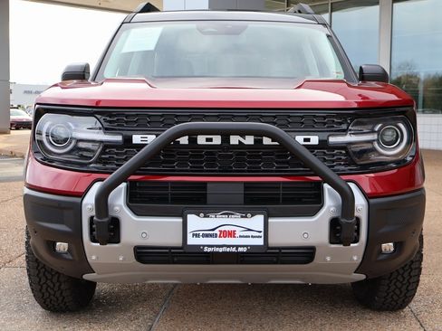 Used 2025 Ford Bronco Sport Badlands w/ Sasquatch Badlands Package image 8