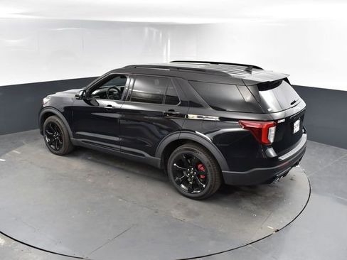 Used 2020 Ford Explorer ST w/ ST Street Pack image 38