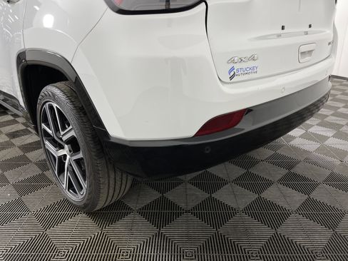 Used 2024 Jeep Compass Limited w/ Elite Group image 6