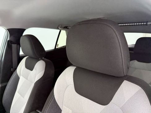 Used 2024 Chevrolet Trax LS w/ LS Convenience Package image 25