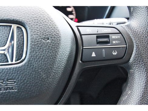 Used 2025 Honda CR-V EX image 18