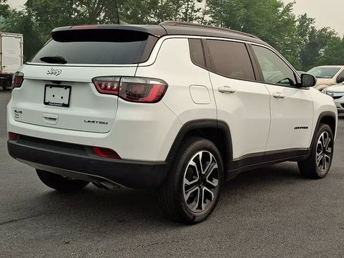 Used 2022 Jeep Compass Limited w/ Sun and Sound Group AWD/4WD image 9